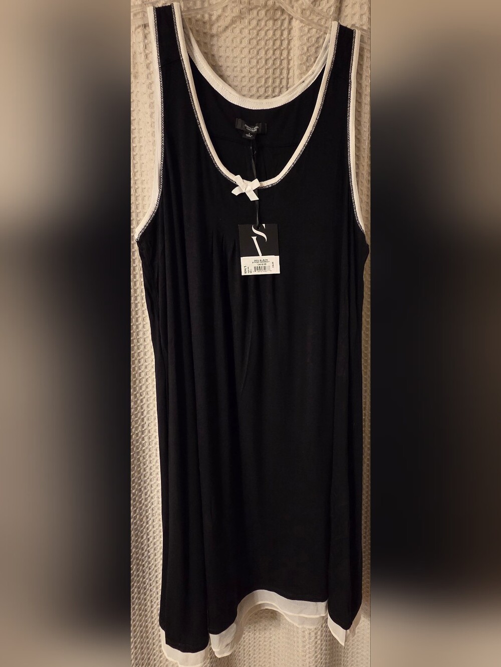 Simply Vera Vera Wang Black Nightgown, Size L